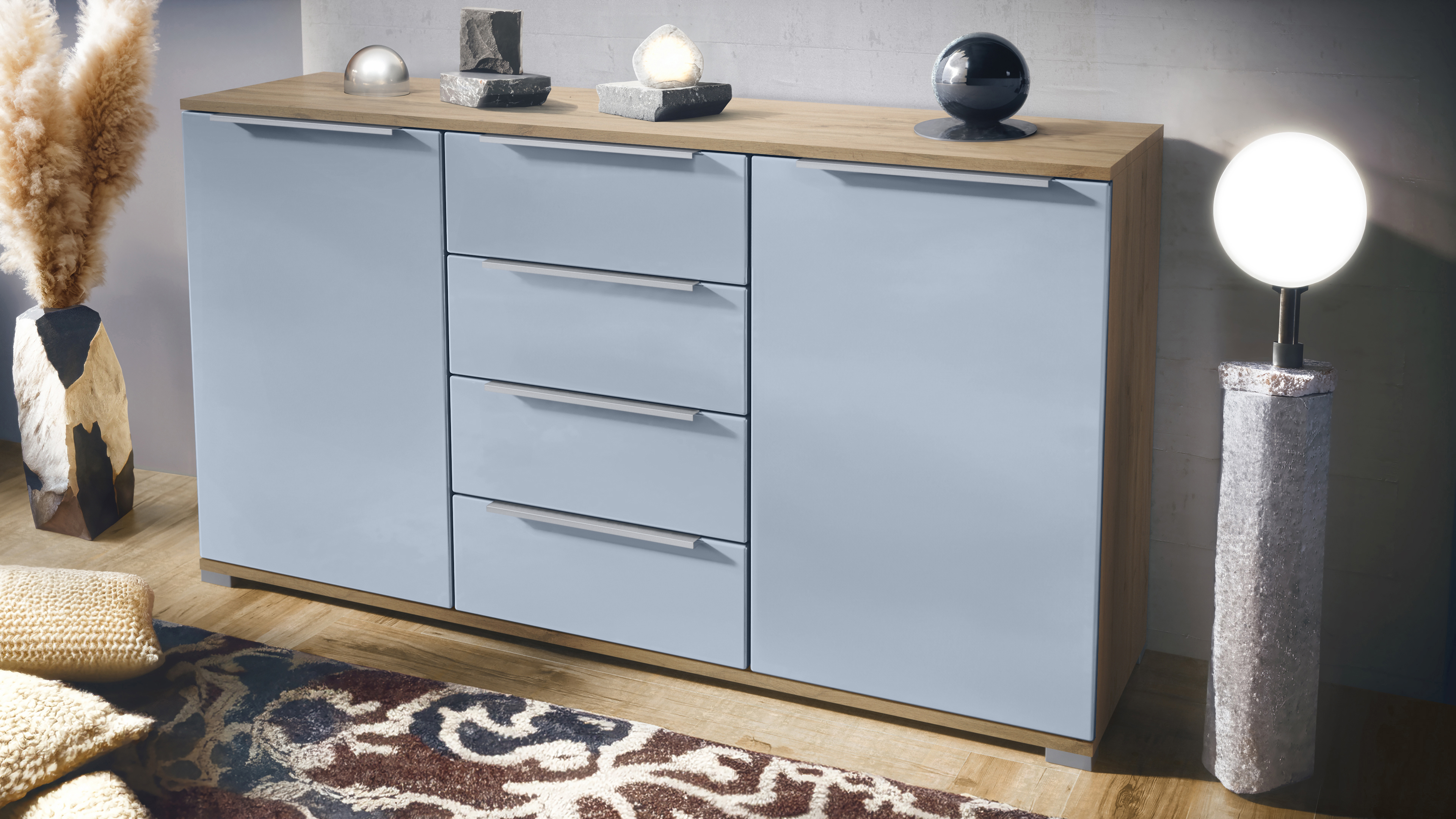 Linio V1 Sideboard Eiche Evoke mit 2 Türen und 4 Schubladen Eiche Evoke/Denim matt (138,5 x 75,5 x 35 cm)