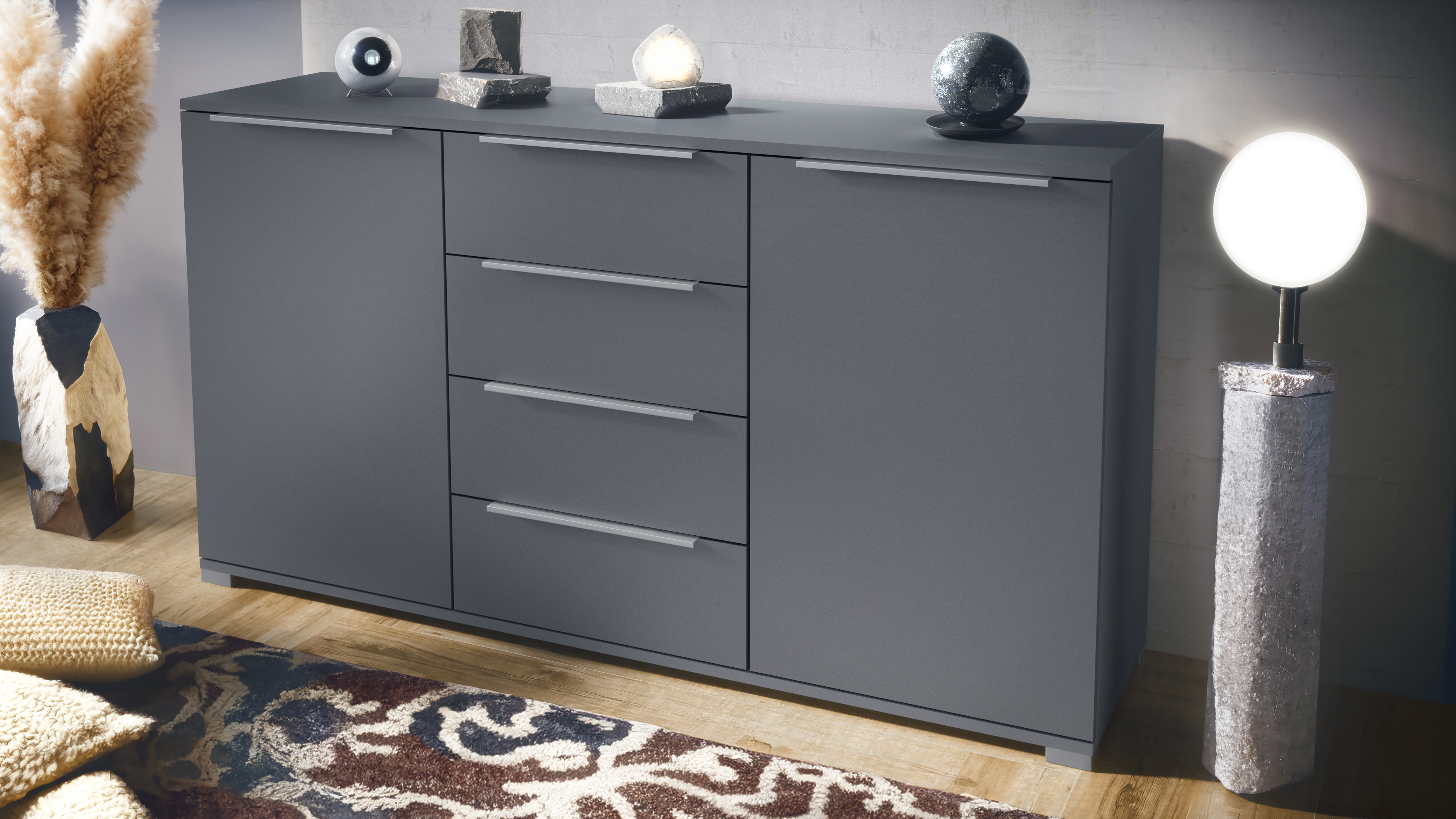 Linio V1 Sideboard Anthrazit mit 2 Türen und 4 Schubladen Anthrazit matt/Anthrazit matt (138,5 x 75,5 x 35 cm)