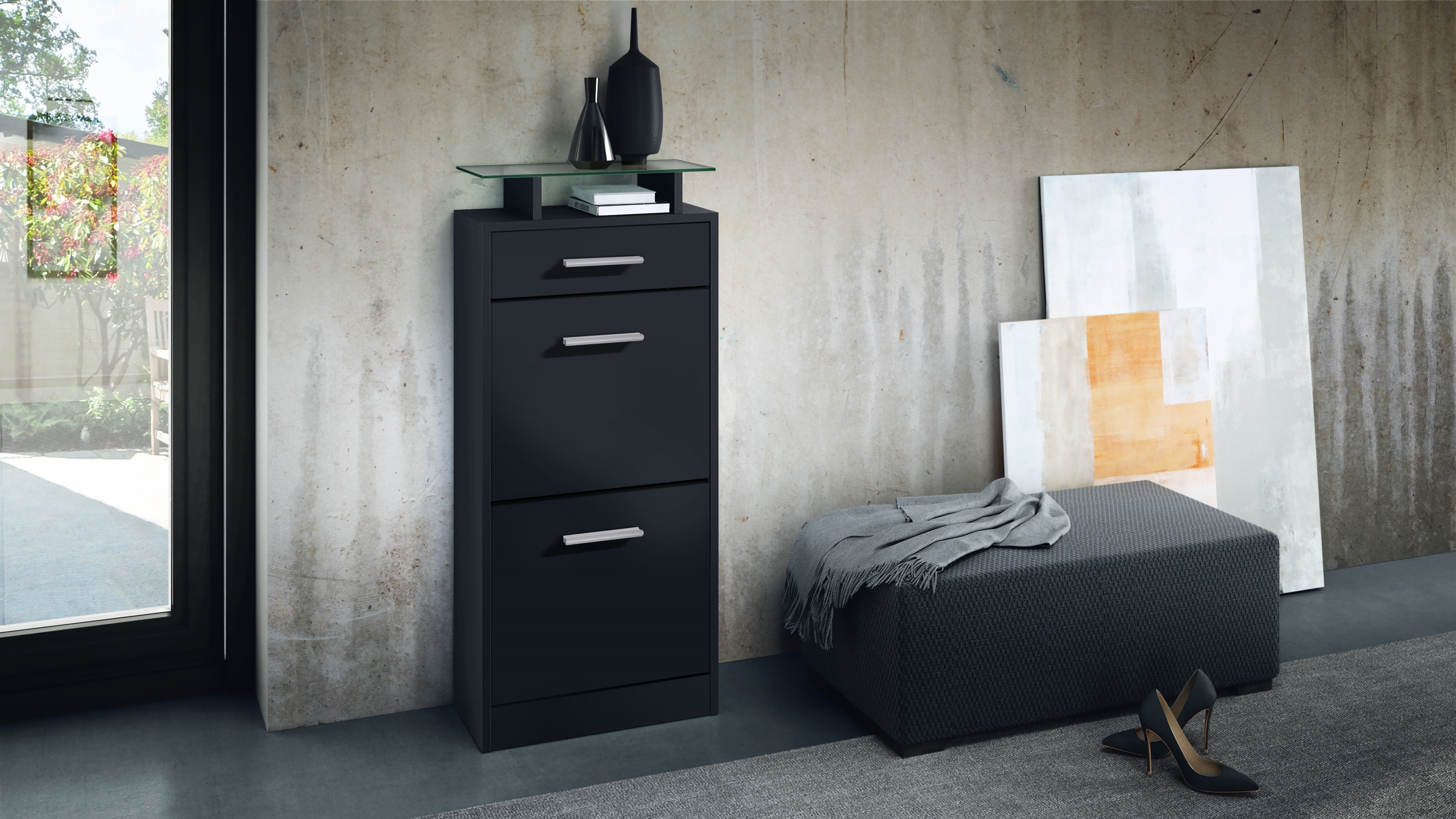 Schuhschrank Loret V2 mit 2 Klappen, 1 Schublade und Glasablage Schwarz matt/Schwarz matt (46 x 104 x 23 cm)